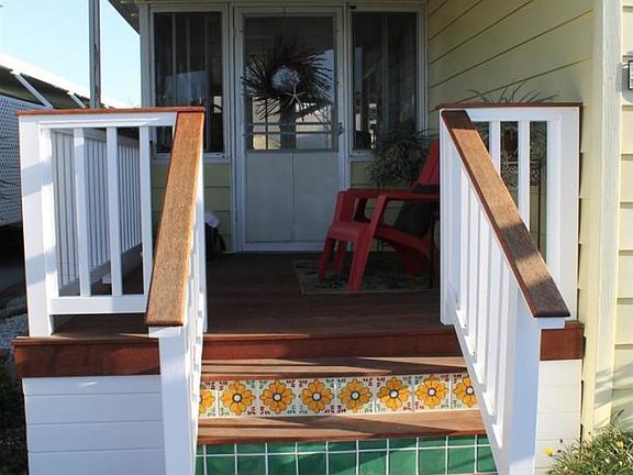 4th image of 5540 W 5th St