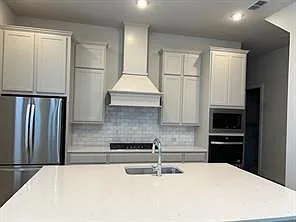 4369 Newman Blvd — Photo 7