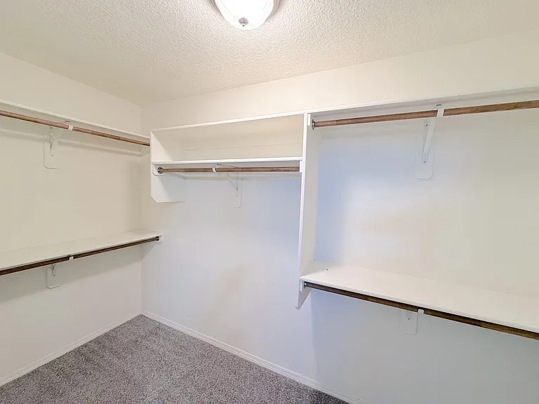 8724 Zephyr Pl NW — Photo 24