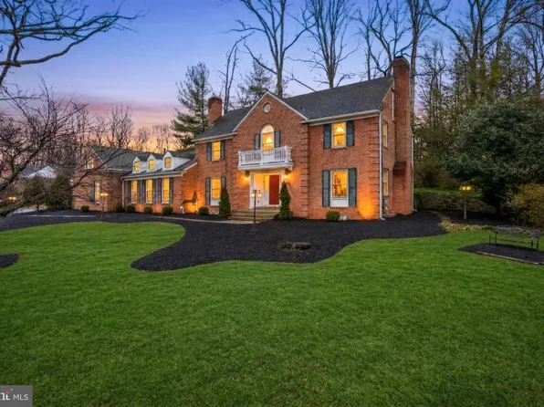 9460 Tobin Cir, Potomac, MD 20854