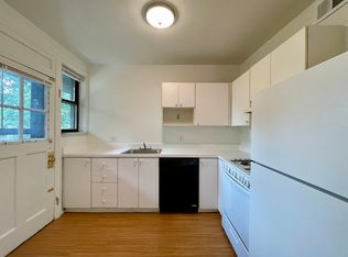 6240 Southwood Ave APT 2E, Saint Louis, MO 63105