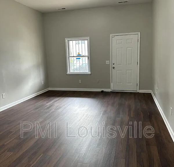 226 N 26th St — Photo 2