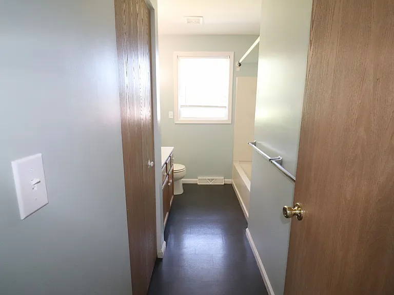 10 Spring House Ln — Photo 13