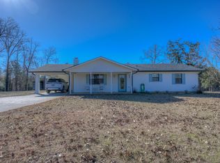 832 Pine Hill St, Coushatta, LA 71019