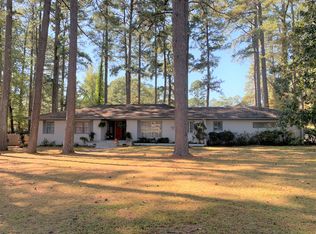 142 Berg Ave, Camden, AR 71701