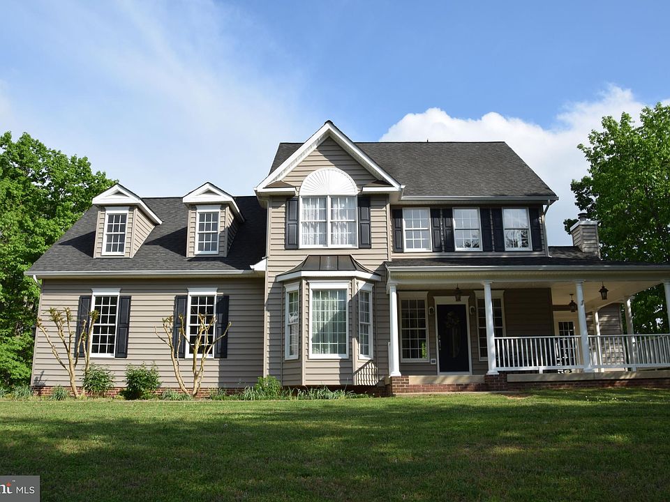 1st image of 3 River Acres Ln