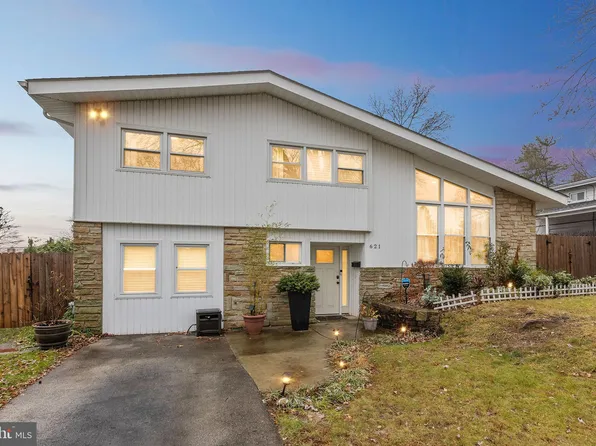 621 Gawain Rd, Plymouth Meeting, PA 19462