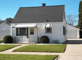 526 S 29th St, Manitowoc, WI 54220