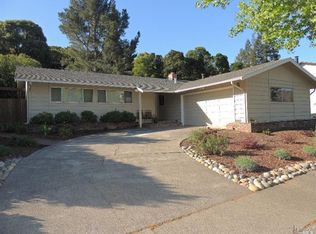 320 Riviera Dr, San Rafael, CA 94901