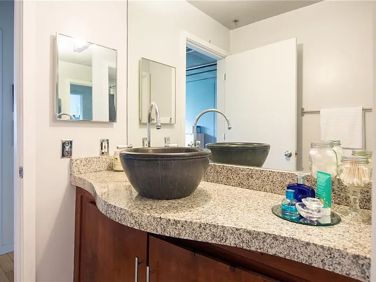 800 Peachtree St NE #1409 — Photo 16