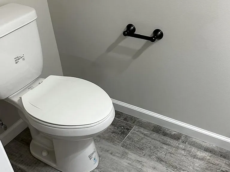 127 Delano Dr — Photo 19