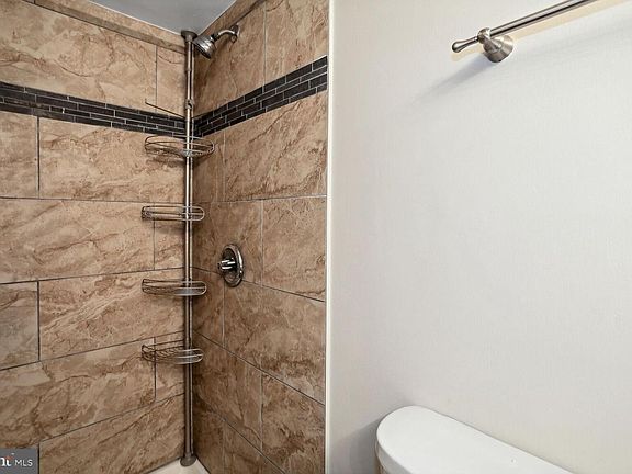 4th image of 1245 13th St NW APT 606