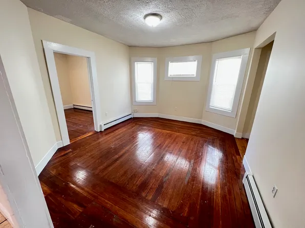 27 Wolcott St, Dorchester, MA