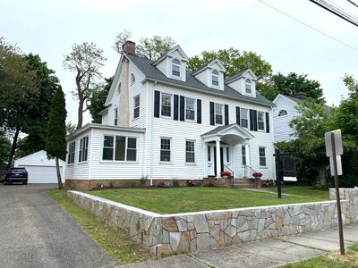 1010 Laurel Avenue, Bridgeport, CT, 06604