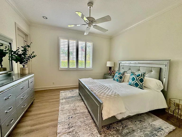 645 Atlantis Estates Way — Photo 25