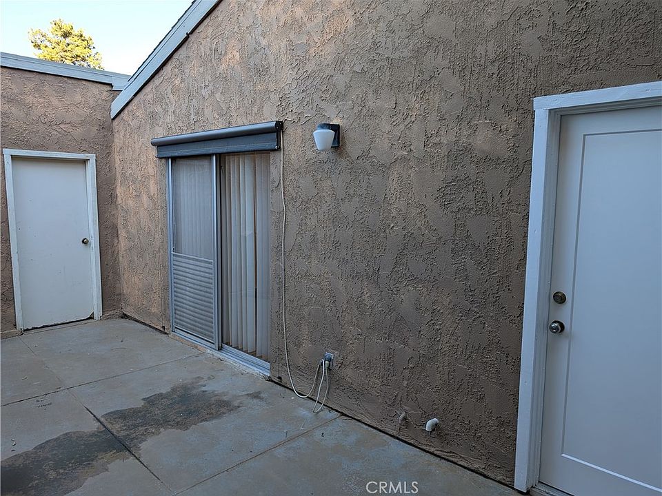 1st image of 2851 West St #J4