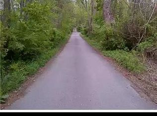 325 Old River Rd, Lincoln, RI 02838