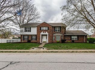 704 Wildwood Ln, O Fallon, IL 62269