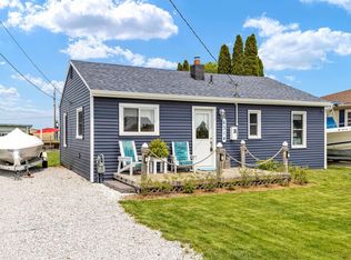 6314 Marina Dr, Clay, MI