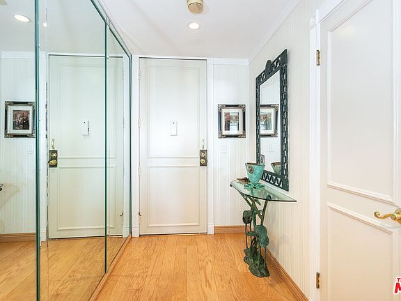 2nd image of 9000 Cynthia St APT 306