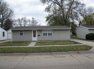 2313 W 7th St, Hastings, NE 68901