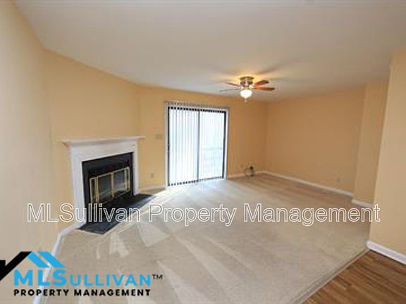 5th image of 4424 American Dr #B