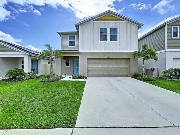 7554 Wallflower Trl, Wesley Chapel, FL 33545