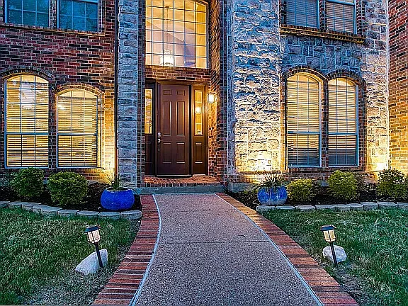 3130 Ironclad Ct — Photo 2
