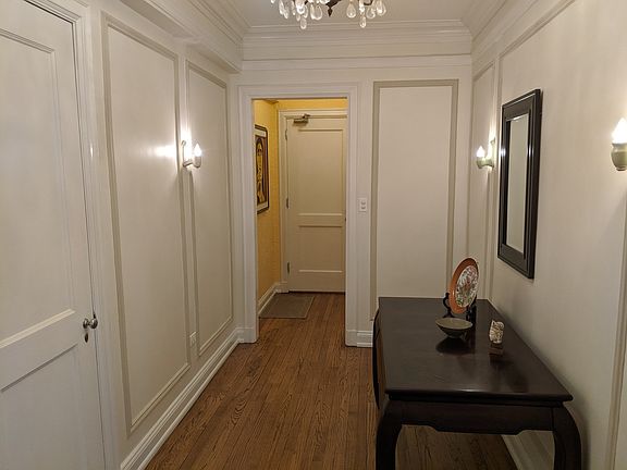 2nd image of 5000 N Marine Dr #10B