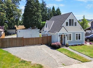 709 7th St SW, Puyallup, WA 98371