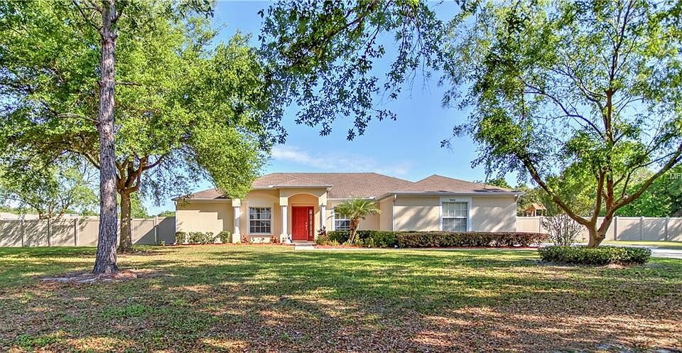 1st image of 9406 Barrington Oaks Dr