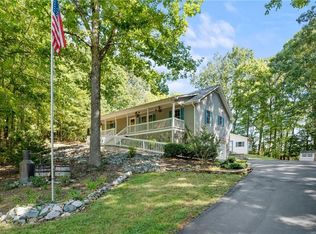 1068 Country Place Rd, Asheboro, NC 27203