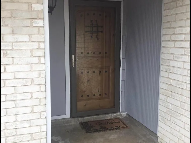 5807 Castle Brook Dr — Photo 6