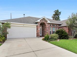 22 Lake Elizabeth Ct, Harvey, LA 70058
