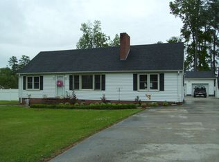 808 Raleigh St, Roanoke Rapids, NC 27870