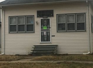 142 E 10th St, Chicago Heights, IL 60411