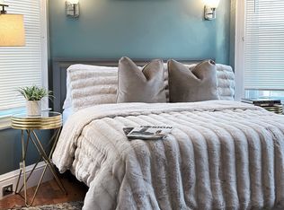 20 Adelphi Ave APT 1, Providence, RI 02906