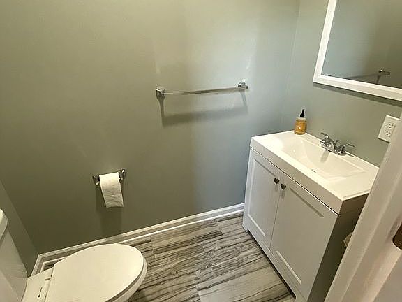 1st Floor Powder Room 