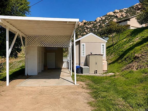 4th image of 2182 Honey Springs Rd