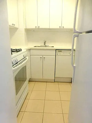 Rented by Keller Williams NYC | media 7