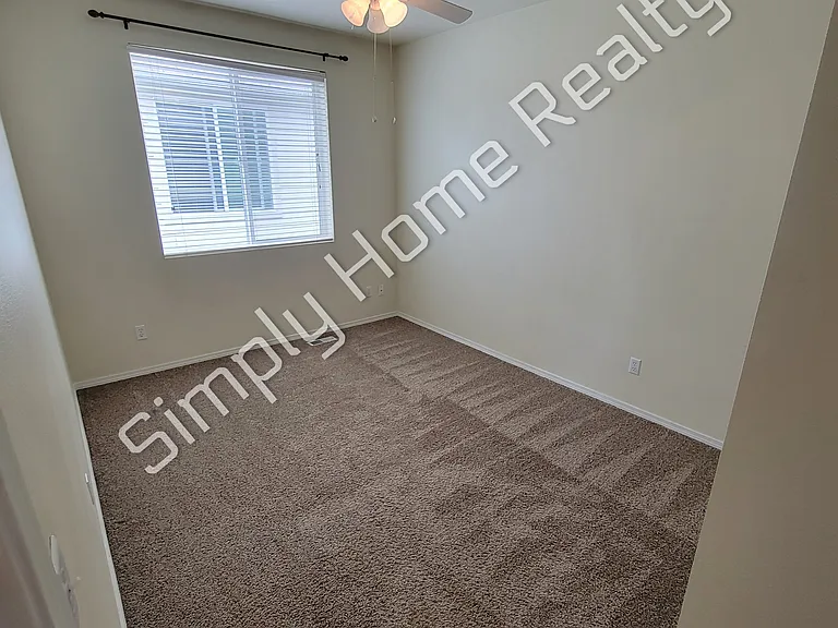 5235 55th Ave SE — Photo 15