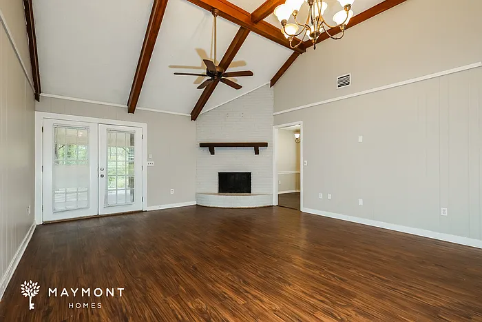3 bed, 2.0 bath, 1515 sqft, $1,625 — Photo 3