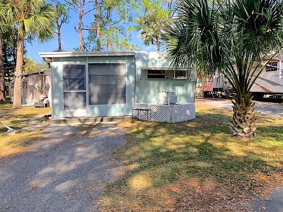 3rd image of 10521 Scenic Dr Lot 419