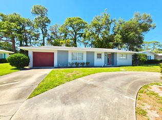 1851 University Pl, Sarasota, FL 34235