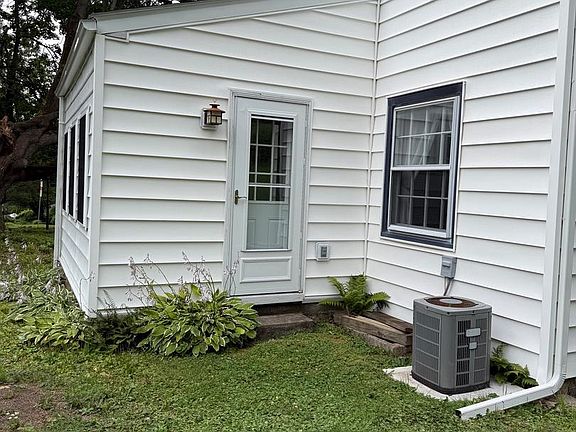 2nd image of 500 Ruskin Dr