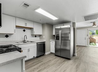32450 Candlewood Dr APT 18, Cathedral City, CA 92234