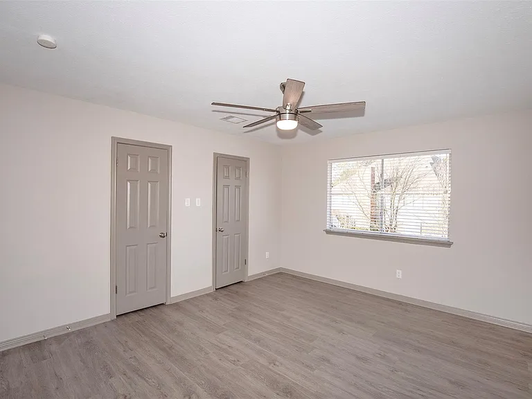 2108 Olympic Dr — Photo 30