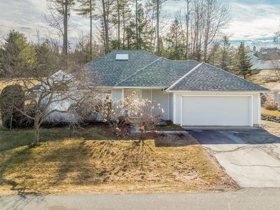 7 Skyline Way, White River Junction, VT, 05001