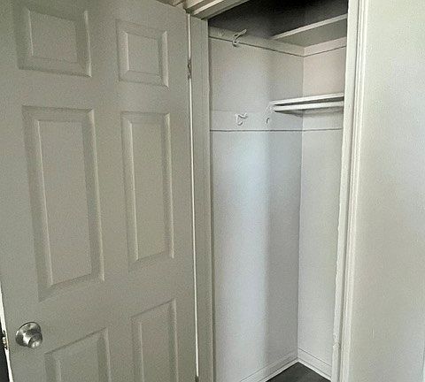 3rd image of 660 Seward Ave #103