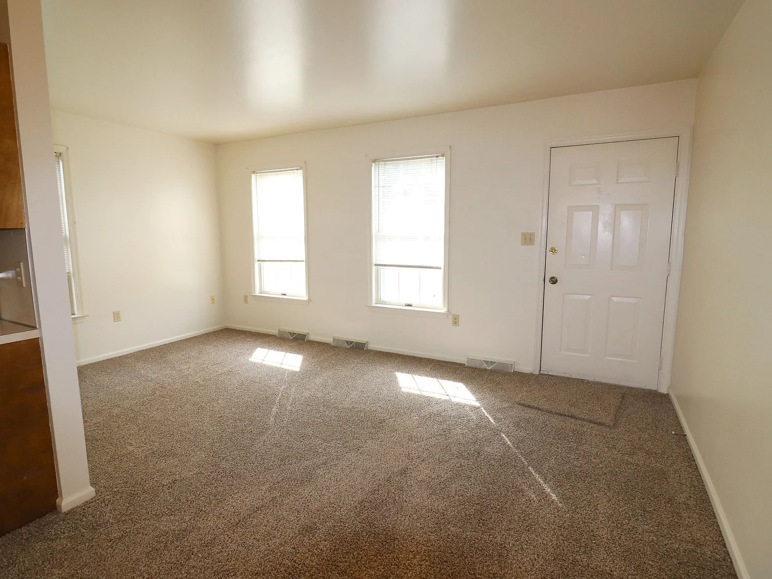 2 bed, $1,265 — Photo 3